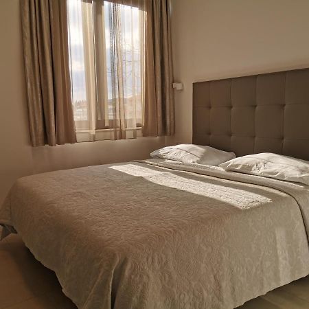 Luxury Rooms Pino Split Eksteriør billede
