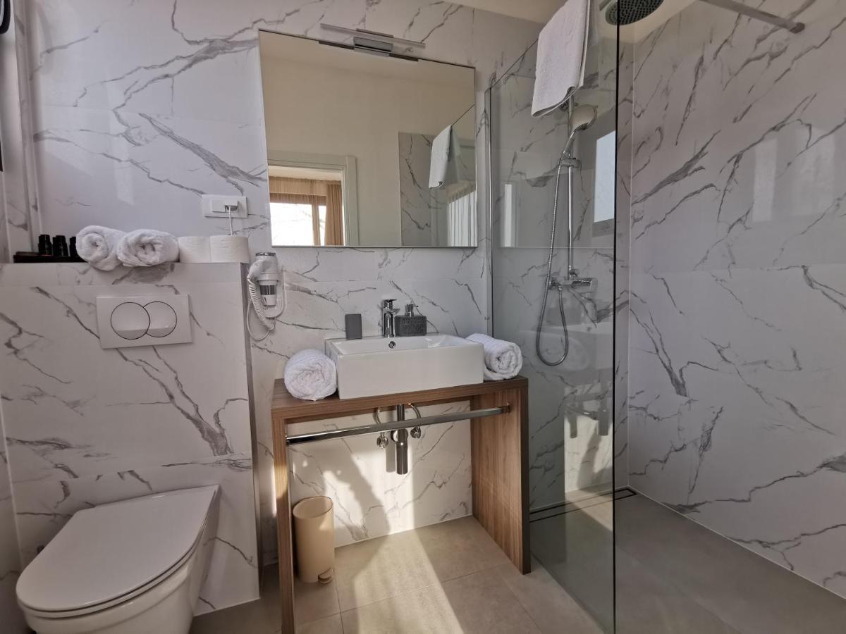 Luxury Rooms Pino Split Eksteriør billede
